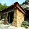 Exterior of Byam chen chos rje's room, Ra kha brag hermitage