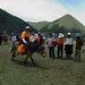 Tibetan man preparing for horse race.&nbsp;