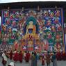 A tongdr&ouml;l of Buddha Shakyamuni at Tashich&ouml;dzong.